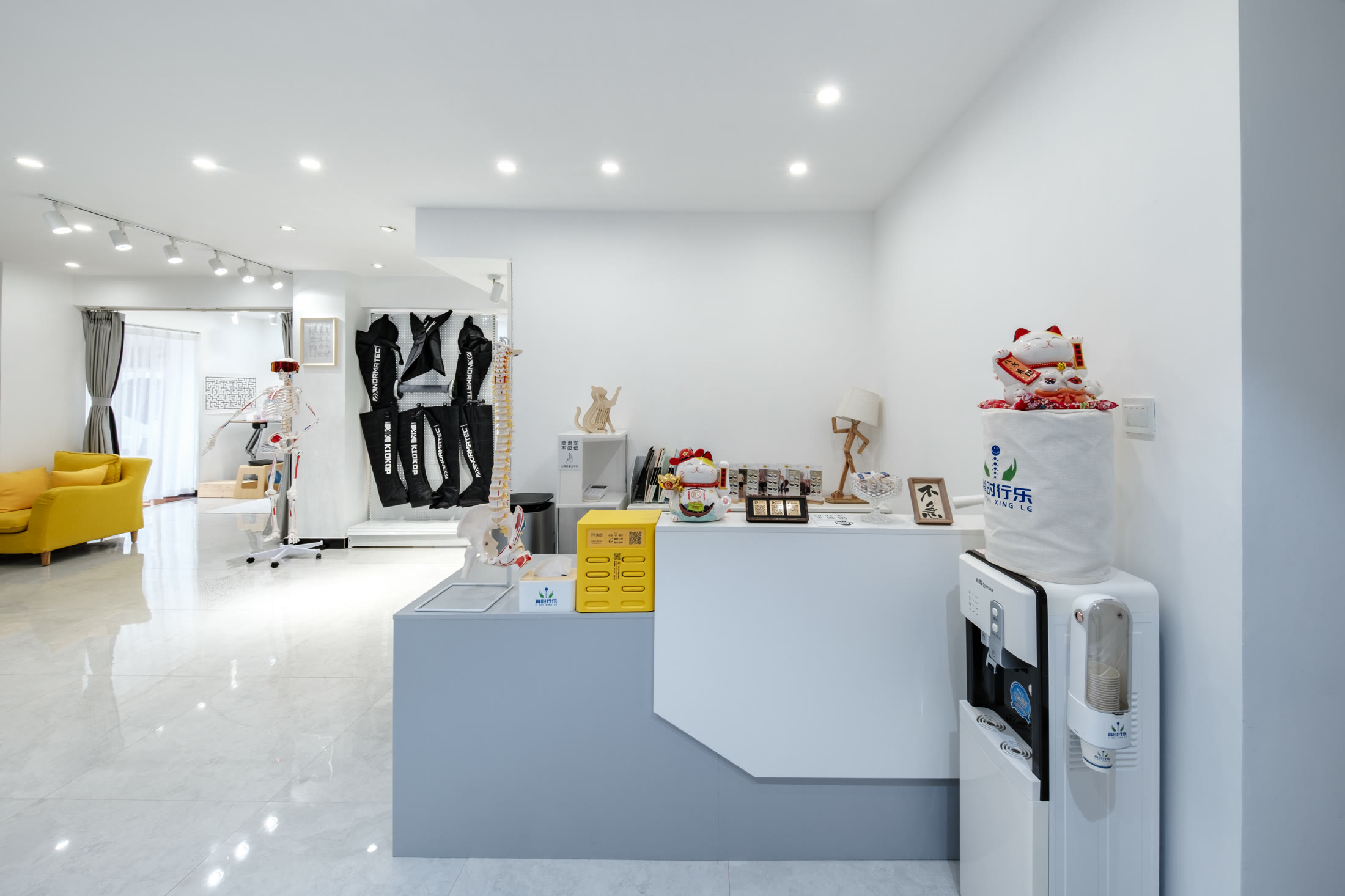 脊时行乐门店接待区域实景